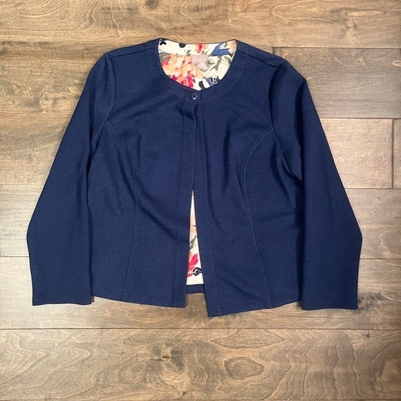 CHICOS Top Button Sweater - Picture 1 of 3